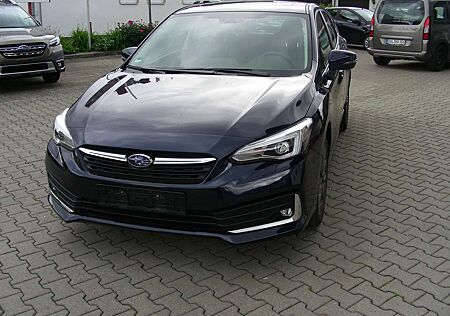 Subaru Impreza 2.0ie Lineartronic Platinum