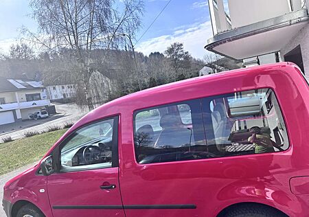 VW Caddy Volkswagen