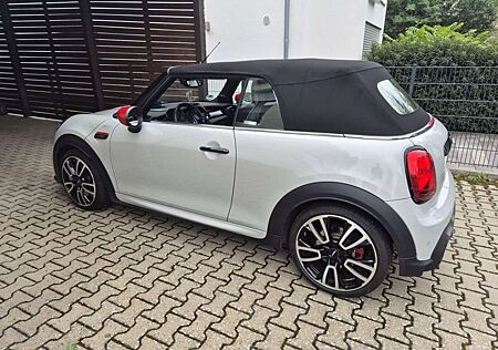 Mini John Cooper Works Cabrio Automatik