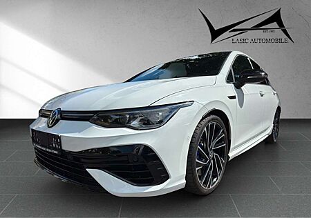 VW Golf Volkswagen VIII Lim. R 4M 2.0 TSI R-Performance/Pano