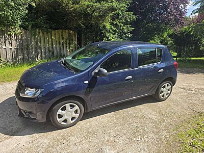 Dacia Sandero Sandero 1.2 16V 75 Essentiel