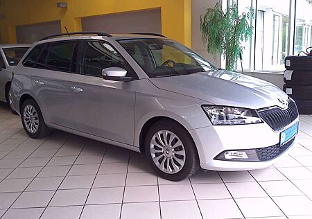 Skoda Fabia Combi*Ambition, Lane Assist, Navi, Nebel, SH, APS