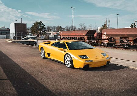 Lamborghini Diablo 6.0 VT *MATCHING NUMBERS/PRESS CAR/NO. 1 OF 343*