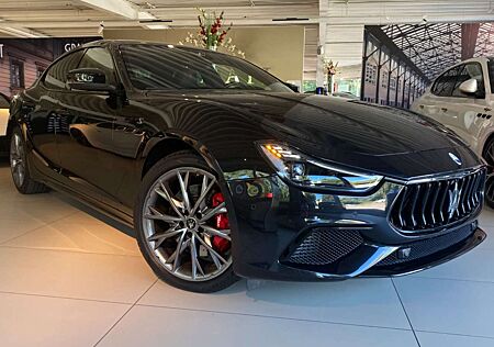 Maserati Ghibli Modena S Q4 *-IN*