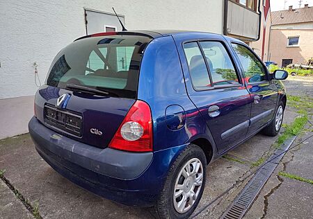 Renault Clio 1.2 16V Authentique