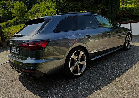 Audi A4 40 TDI S line