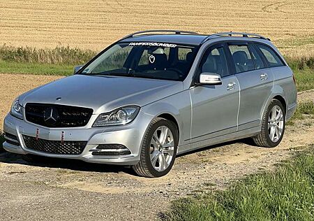 Mercedes-Benz C 250 T CGI BlueEfficiency TÜV NEU
