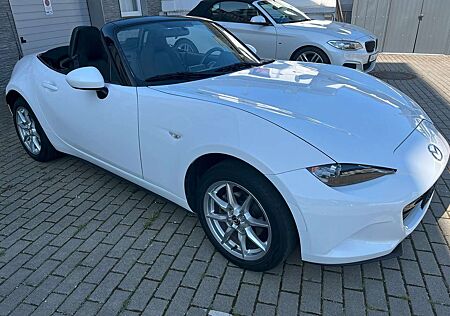 Mazda MX-5 Prime-Line/1.Hand