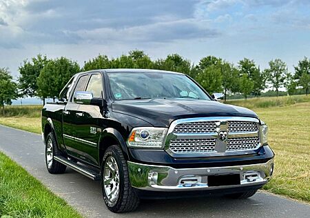 Dodge RAM 1500 5.7 HENK CREW CAB Laramie Unfallfrei 4X4
