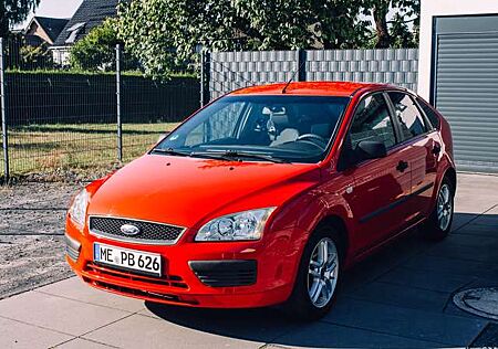 Ford Focus 1.4 16V Trend