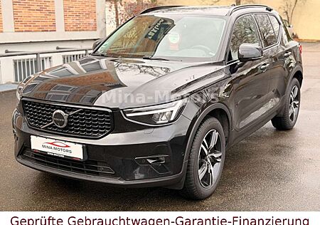 Volvo XC 40 XC40 Plus Dark 2WD LED Assist+ Kamera