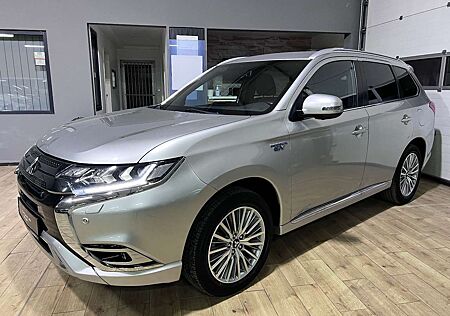 Mitsubishi Outlander PHEV Plus Spirit 4WD/Navi/360°Kamera/L