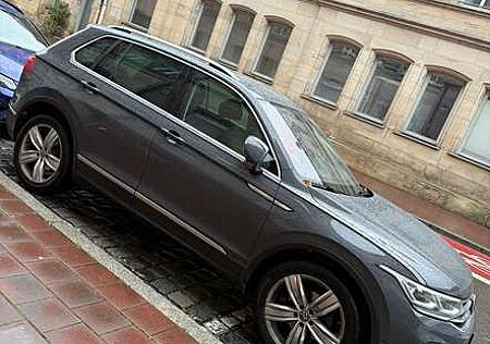 VW Tiguan Volkswagen 2.0 TDI SCR DSG Elegance