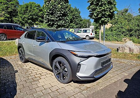 Toyota bZ4X X-MODE Lounge