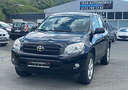 Toyota RAV 4 Sol 2,0 Benzin/4x4/Klimaaut/AHK/TÜV/Euro4/