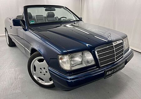 Mercedes-Benz E 220 Cabrio*AMG FELGEN*2026 OLDTIMER*TÜV NEU*