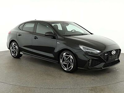 Hyundai i30 N Line 1.5 T-GDI DCT Fastback N-LINE, Navi, 18-...