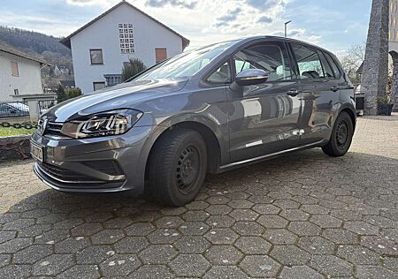VW Golf Sportsvan Volkswagen 1.6 TDI SCR Comfortline