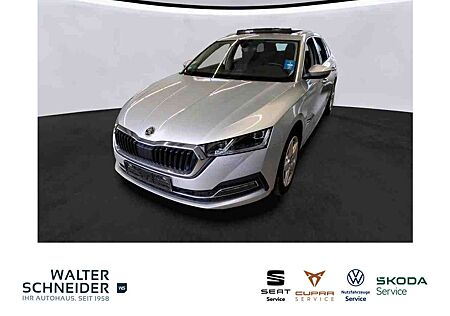 Skoda Octavia Combi 1.4 DSG iV Style AHK Pano Navi LED