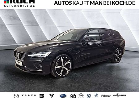 Volvo V60 T8 AWD Recharge Ulti.Dark B&W PANO ACC HUD LED