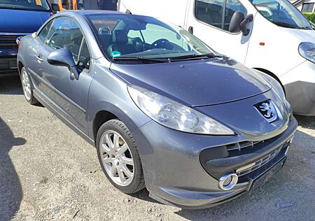 Peugeot 207 Sport *TÜV NEU* CABRIO EURO-4 PDC VOLL-LEDER