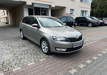 Skoda Rapid /Spaceback Joy/2.Hand Scheckheft/DSG/Klimatr./Temp./SHZ/PDC