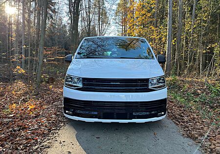 VW T6 Caravelle Volkswagen Caravelle DSG Lang 4MOTION Highline