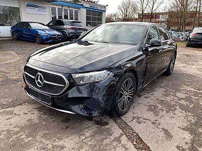 Mercedes-Benz E 200 Avantgarde Adv/Distr/Totw/Spur/Kamera/LED