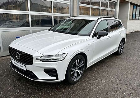 Volvo V60 T8 R-Design Recharge Plug-In Hybrid AWD