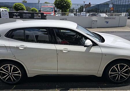 BMW X2 sDrive18i M Sport Top Zustand