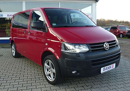 VW T5 Multivan Volkswagen Caravelle 4Motion/Neu Motor bei 125000 km.