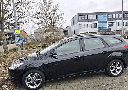 Ford Focus Turnier 1.0 EcoBoost Start-Stopp-System Champions