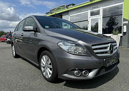 Mercedes-Benz B 200 B 180 CDI PDC-LEDER-PANORAMA-TEMP