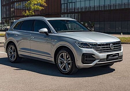 VW Touareg Volkswagen R-Line 4Motion Pano ACC HUD TotW