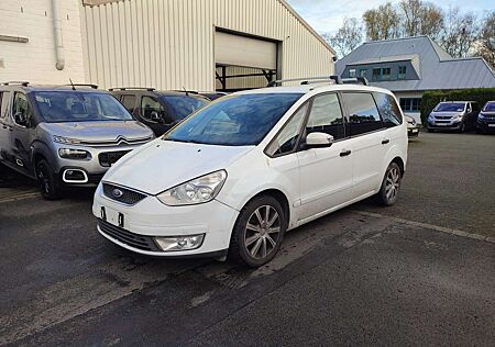 Ford Galaxy 2.0 TDCi Klimaaut/Navi/PDC/7-Sitzer/Alu