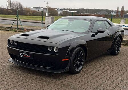 Dodge Challenger 6,4 SRT Widebody 492PS TÜV NEU