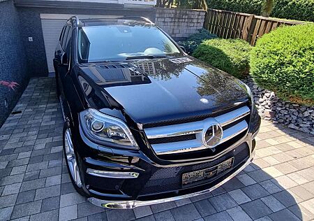 Mercedes-Benz GL 500 4Matic (BlueEFFICIENCY) 7G-TRONIC