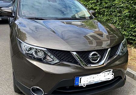 Nissan Qashqai 1.2 DIG-T TEKNA