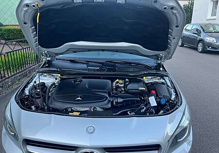 Mercedes-Benz CLA 180 CLA Shooting Brake 180