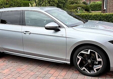 VW Passat Variant Volkswagen 2.0 TDI SCR DSG R-Line