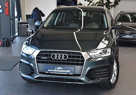 Audi Q3 2.0TDI S-tronic sport quattro Navi~AHK~RFKam