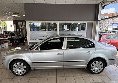 Skoda Superb 1.8 T Elegance Automatik Leder Memory PDC