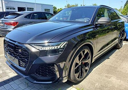 Audi RS Q8 SPORTABGAS KERAMIK PANO HUD B&OADV. 305km/h