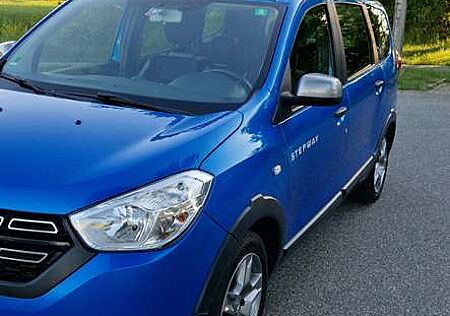 Dacia Lodgy TCe 130 GPF Stepway Plus