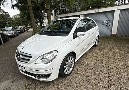 Mercedes-Benz B 200 Autotronic