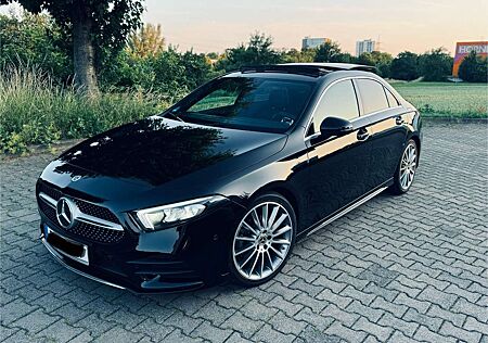 Mercedes-Benz A 200 Mercedes Benz A200 AMG- LED-PANO-KAM-MBUX-NAVI