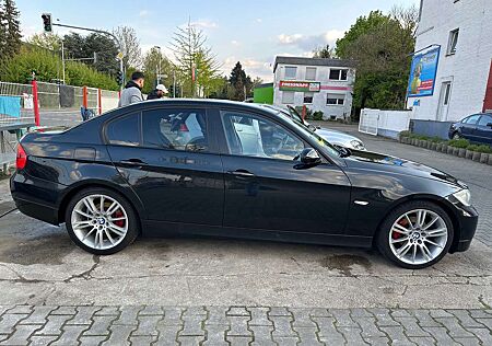 BMW 320i 320