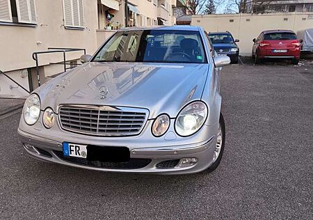 Mercedes-Benz 240