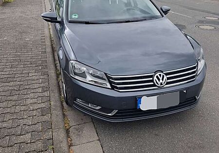 VW Passat Variant gebraucht kaufen VW Passat Variant Volkswagen 2.0 TDI DSG BlueMotion Technology Comfortline