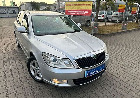 Skoda Octavia 1.4 TSI Combi Best of*SHZ*6.G*MFL*PDC***